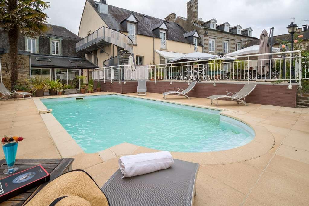 Brit Hotel Le Cygne Saint-Hilaire-du-Harcouët 시설 사진