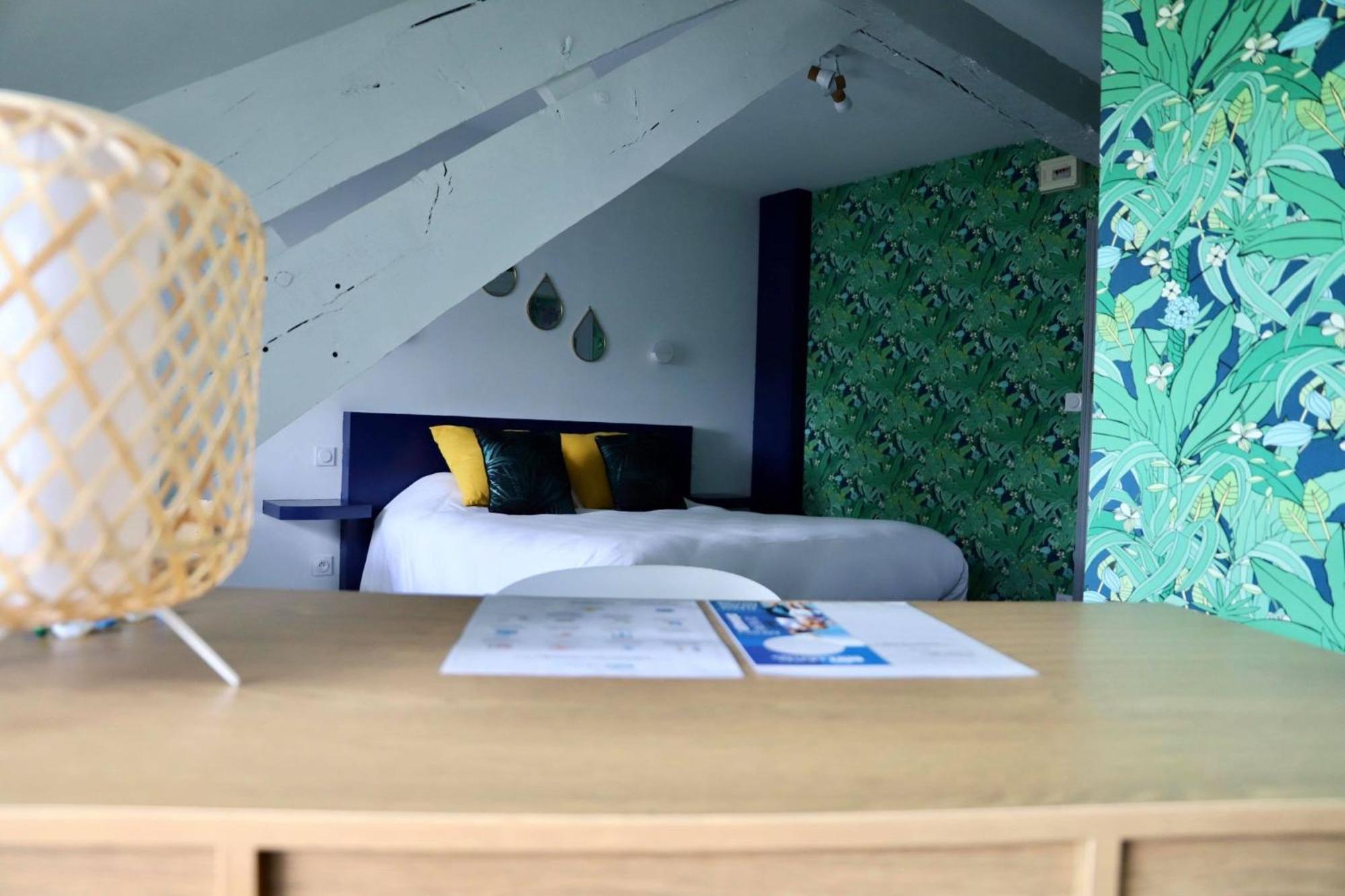 Brit Hotel Le Cygne Saint-Hilaire-du-Harcouët 외부 사진