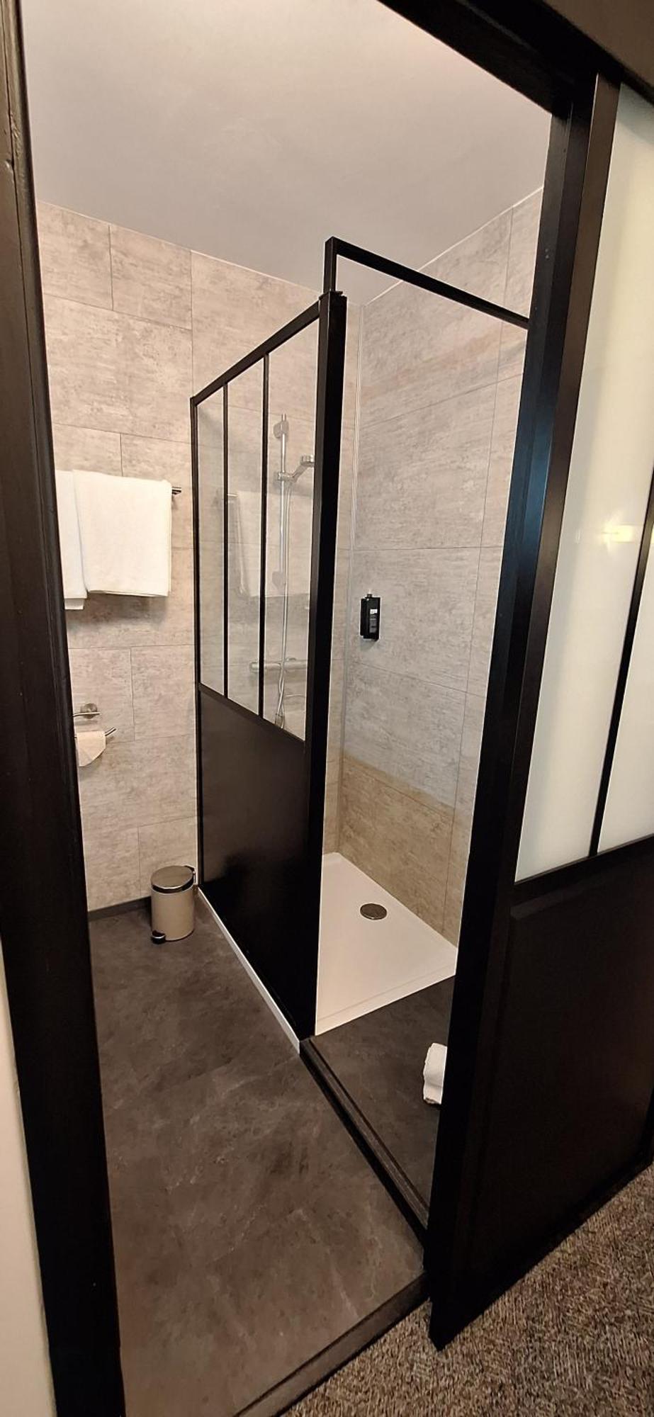 Brit Hotel Le Cygne Saint-Hilaire-du-Harcouët 외부 사진