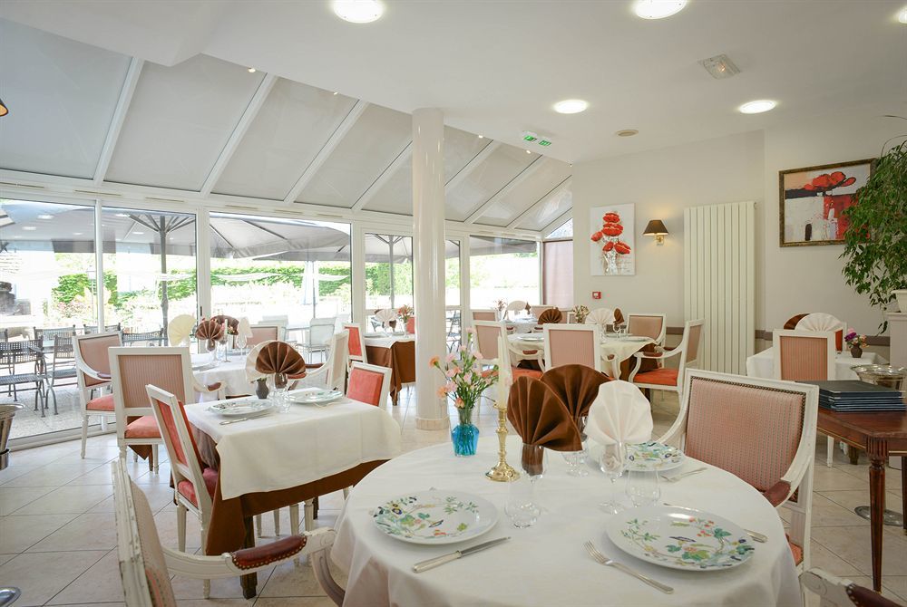 Brit Hotel Le Cygne Saint-Hilaire-du-Harcouët 외부 사진